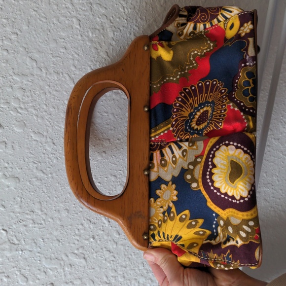 J CREW - vintage inspired wood handle handbag - Picture 4 of 9